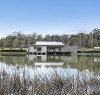 Casa sul lago - quite simply a very special place - Accommodation Mermaid Beach