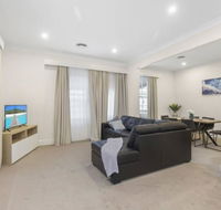 Central and Charming on Wallace - Accommodation Mermaid Beach