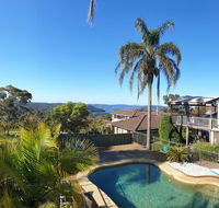 Central Coast Getaway 4B Family Holiday Home - Accommodation Mermaid Beach