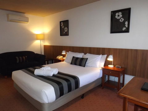 Central Court Motel Warrnambool - Accommodation Mermaid Beach 0