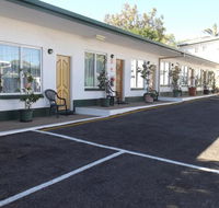 Central Point Motel - Accommodation Mermaid Beach