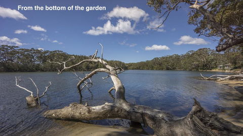 Centre Street 10 Lake Tabourie - Accommodation Mermaid Beach 1
