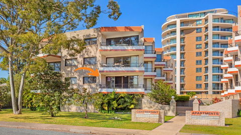 Centrepoint 1 - CBD Location - Accommodation Mermaid Beach 0