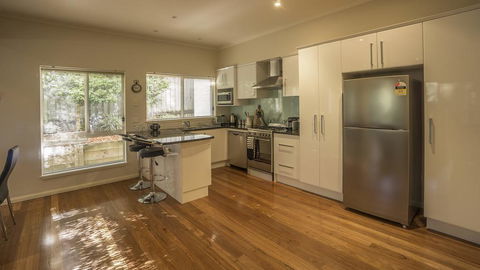 Championship Golf Course On Your Back Door - Accommodation Mermaid Beach 3