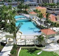 Chevron Renaissance Towers - Accommodation Mermaid Beach