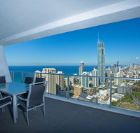 Circle on Cavill - Private Apartments - Accommodation Mermaid Beach