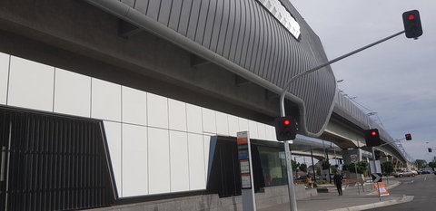 Clayton Apartment - Accommodation Mermaid Beach 2