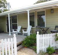 Clovelly Cottage - Accommodation Mermaid Beach