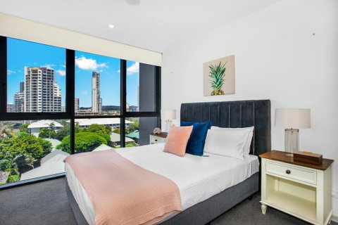 Coastal Apartment With Balcony, Parking And Pool - Accommodation Mermaid Beach 3