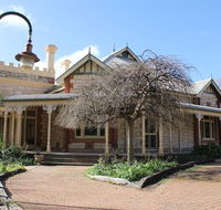 Cockburn House - Accommodation Mermaid Beach