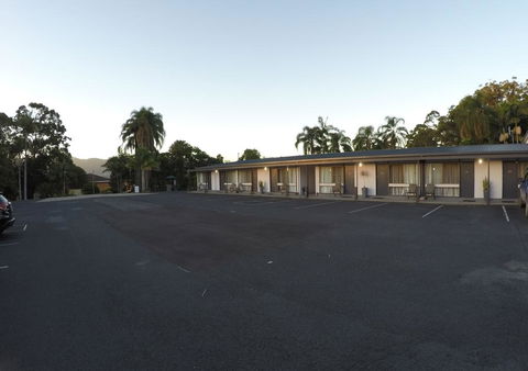 Comfort Inn Premier - Accommodation Mermaid Beach 3
