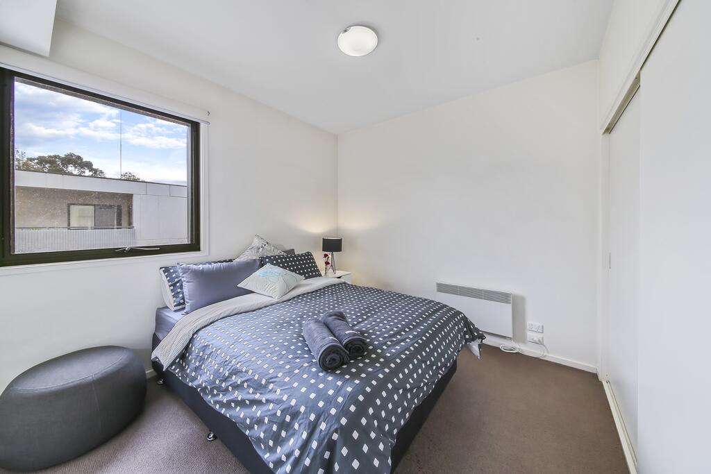Kensington VIC Accommodation Mermaid Beach