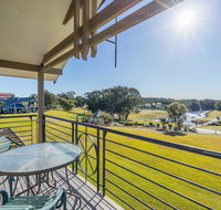 Condo 108  Horizons Resort  Golf stunning course  lake Views - Accommodation Mermaid Beach