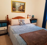 Cosy Quiet Bedroom Ferny Grove - Accommodation Mermaid Beach
