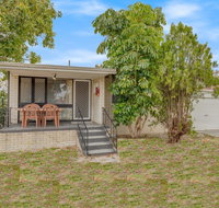 Cosy Neat and Convenient Holiday House - Accommodation Mermaid Beach