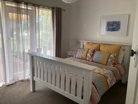 Country Retreat - Accommodation Mermaid Beach 2