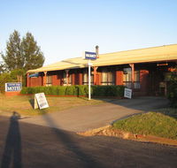 Country Road Motel St Arnaud - Accommodation Mermaid Beach