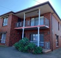 Cozy Ensuite Master Bedroom in Bentleigh East - Accommodation Mermaid Beach