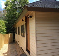 Croydon Station - a Tranquil Retreat