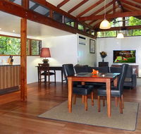 Crystal Creek Rainforest Retreat - Accommodation Mermaid Beach
