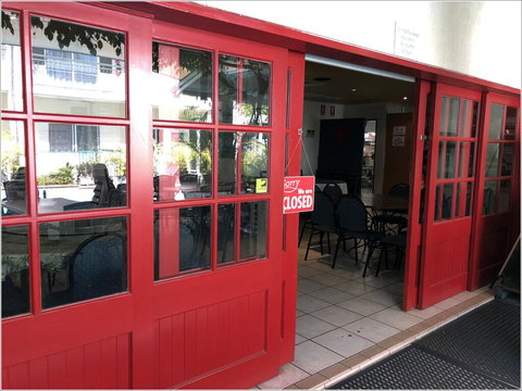 Crystal Garden Resort & Restaurant - Accommodation Mermaid Beach 1