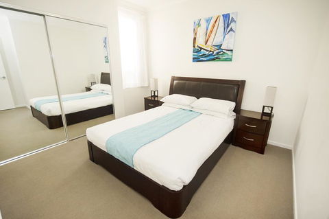 Curtis Central Apartments - Accommodation Mermaid Beach 1