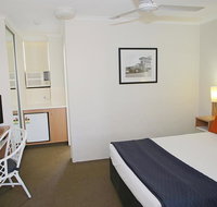 Darcy Arms Hotel Motel - Accommodation Mermaid Beach