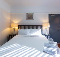 DARLINGHURST STUDIO // SHARED ROOFTOP SPACE - Accommodation Mermaid Beach