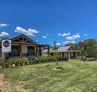 Daysend Cottages - Accommodation Mermaid Beach