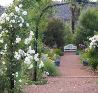 Delderfield Cottages - Accommodation Mermaid Beach