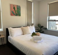 Delicate and Peaceful Bundoora Townhouse 11-R2 - Accommodation Mermaid Beach