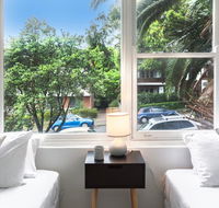 DENHAM DAZE I677 -L'Abode - Accommodation Mermaid Beach