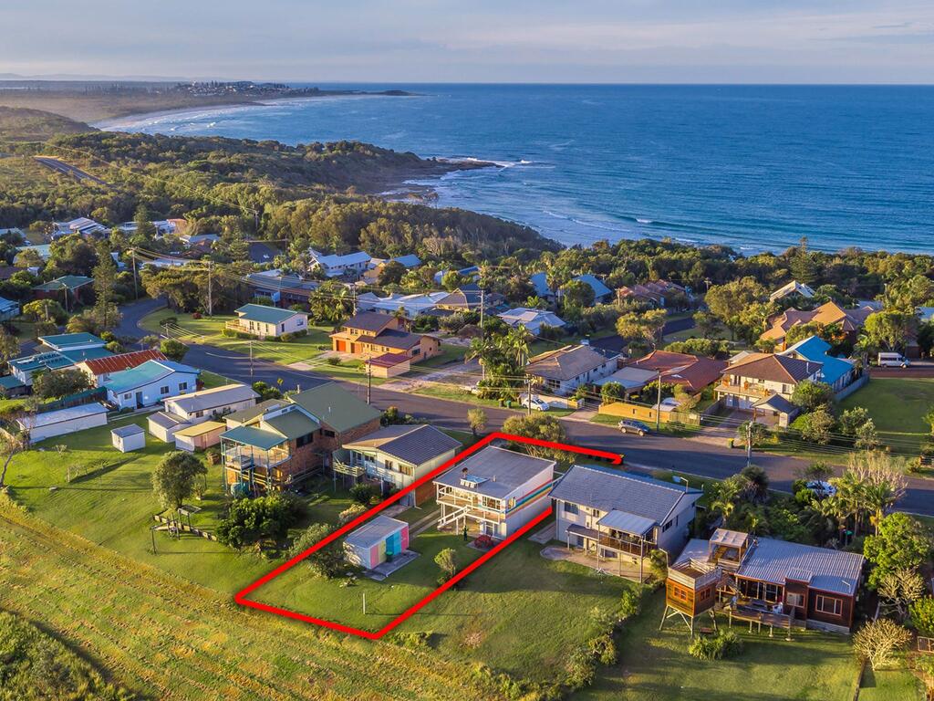 Angourie NSW Accommodation Mermaid Beach