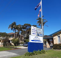 Dolphins of Mollymook Motel and Fifth Green Apartments - Accommodation Mermaid Beach