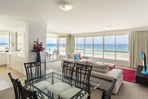 Dorchester On The Beach - Accommodation Mermaid Beach 1