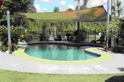 Dunk Island View Caravan Park - Accommodation Mermaid Beach 2