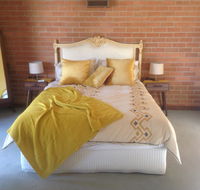 Dunolly Broadway BB - Accommodation Mermaid Beach