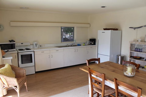 East Street Retreat - Accommodation Mermaid Beach 3