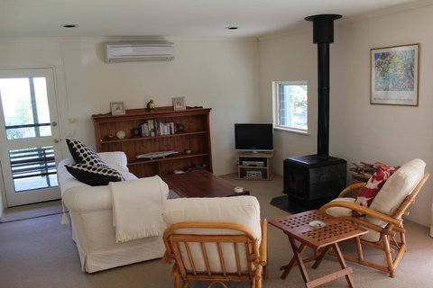 East Street Retreat - Accommodation Mermaid Beach 1