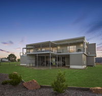 Elevation - Waterviews in Newlands Arm - Accommodation Mermaid Beach