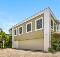 Enjoy the views Sunshine Beach - Accommodation Mermaid Beach