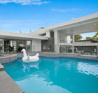 Essence of Broadbeach - Accommodation Mermaid Beach