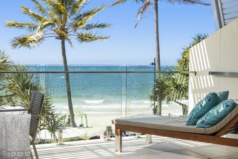 Fairshore 22 - Accommodation Mermaid Beach 1
