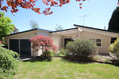 Fairways Close - Accommodation Mermaid Beach 0