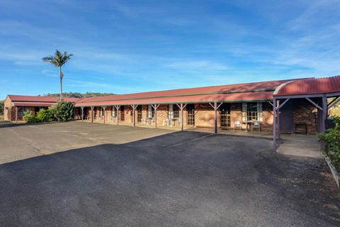 Fernvale Hotel Motel - Accommodation Mermaid Beach 1