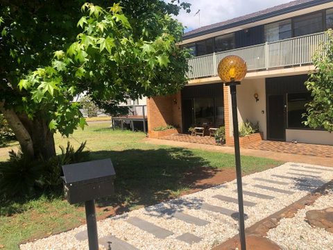 Fi's Beach House - Accommodation Mermaid Beach 2