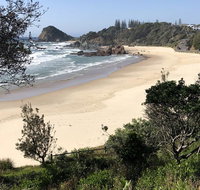 Fi's relaxing Beach House - Accommodation Mermaid Beach