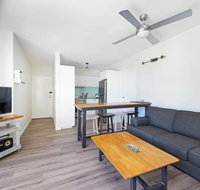 Flynns Beach Apartments 4 41 Pacific Drive - Accommodation Mermaid Beach
