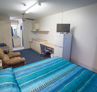 Fourth Ave Motor Inn - Accommodation Mermaid Beach