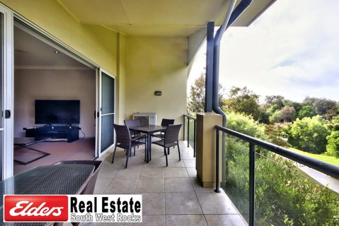 Front Creek Unit No 5 - Accommodation Mermaid Beach 0